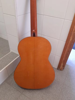 Guitarra Clásica Marrón