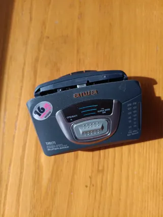 Walkman Aiwa TA171 Radio Cassette