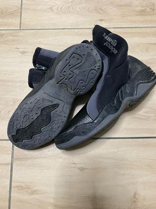 Calzari subacquei con cerniera n. 43/44