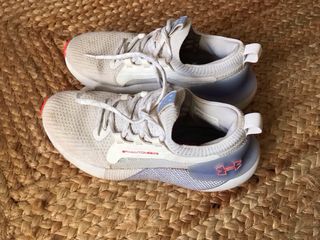 Zapatillas Running Under Armour T.36.5