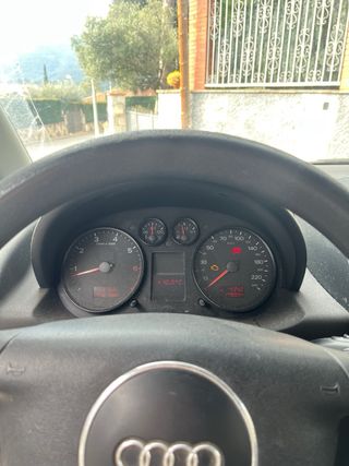 Audi A2 2003