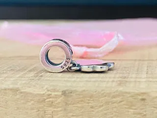 Charm Colgante | Huella Mascota perrete negra