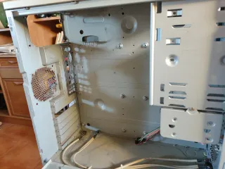Caja PC torre Visa