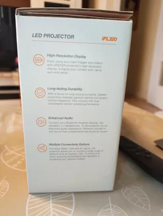 Proyector iZEEKER iPL320 Nuevo