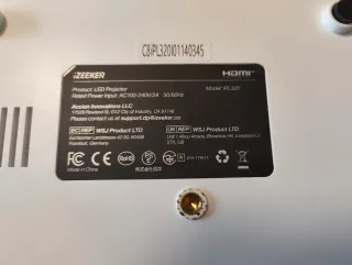 Proyector iZEEKER iPL320 Nuevo