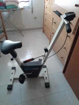 Bicicleta Estática STRONG