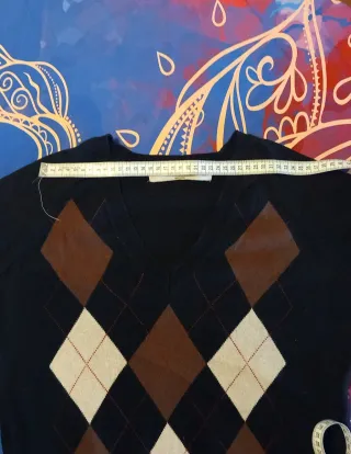 Jersey Zara Negro Rombos Marrón y Beige talla L