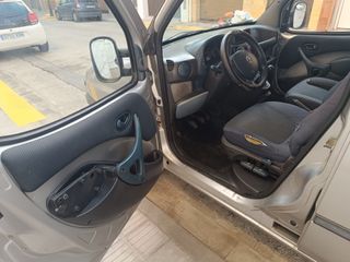 FIAT Doblò 2004