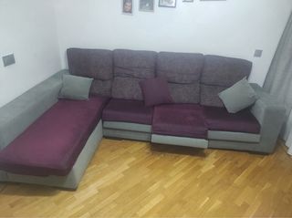 SUPER OFERTA! Sofá chaise longue gris y morado