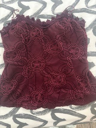 Top tirantes Shein morado talla XS