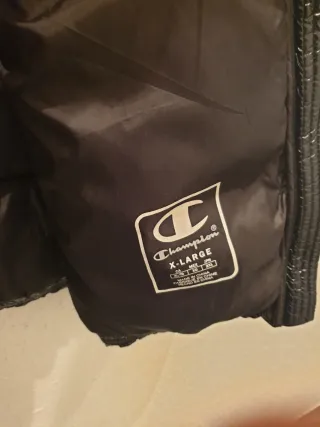 Chaqueta acolchada Champion negra