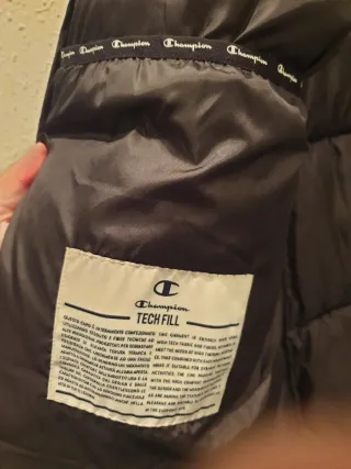 Chaqueta acolchada Champion negra