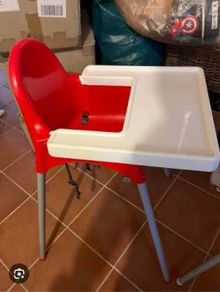 Trona Ikea roja