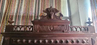 Aparador antiguo madera y mármol