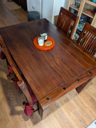 Mesa comedor acacia extensible + 4 sillas