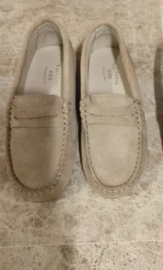 Zapatos niño beige, talla 32