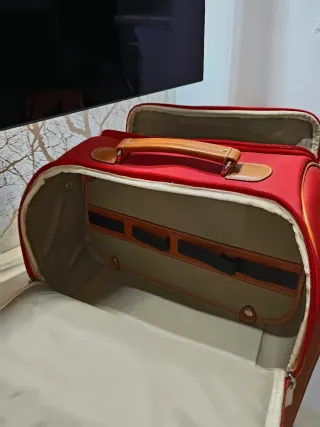 Bolsa de viaje El Potro roja