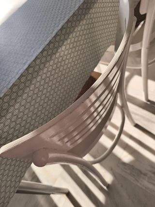 4 Sillas de Madera Blancas