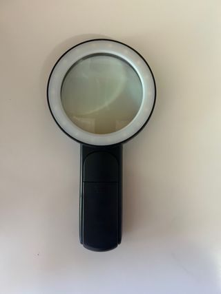 Lupa 30x con 18 luces LED