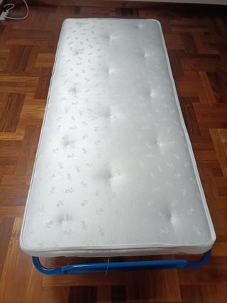 2 Letti pieghevoli con materasso 180x80