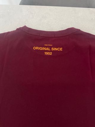 Camiseta Fred Perry Burdeos Talla XL