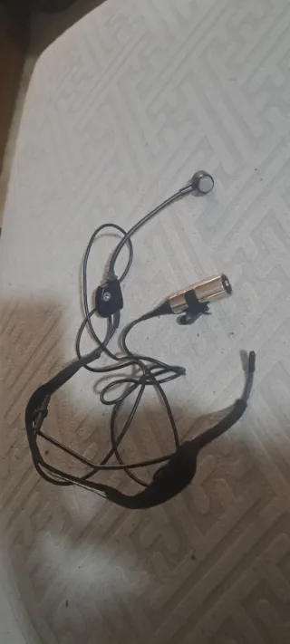 Micrófono diadema negro