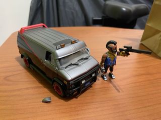 Furgoneta Equipo A escala 1/24 con figura,sin caja