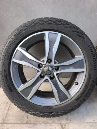 Llantas Mercedes originales con neumáticos