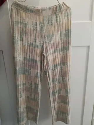 Jersey y pantalón de punto multicolor