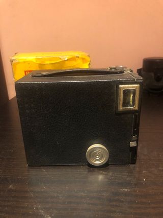 Fotocamera vintage Kodak Brownie Target Six-20