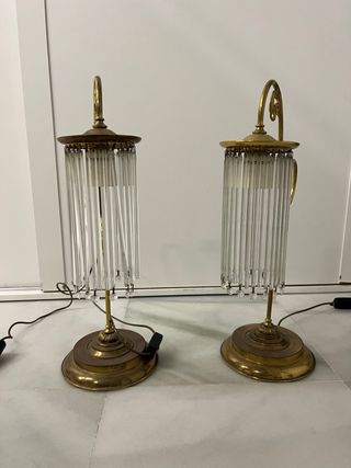 Pareja de lámparas vintage de latón con cristales