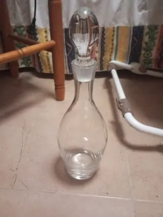 Decantador de cristal con tapón