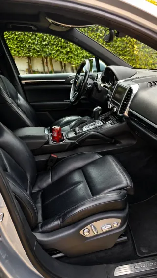 Porsche Cayenne 2016