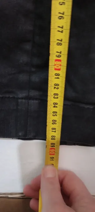 Vestido moderno negro