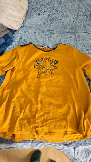 Jersey amarillo estampado tigre talla 3XL