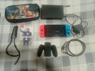 Nintendo Switch + FIFA 23 Legacy Edition