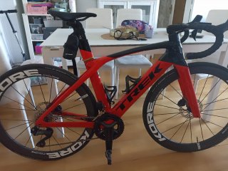 Bicicleta Trek Madone Roja