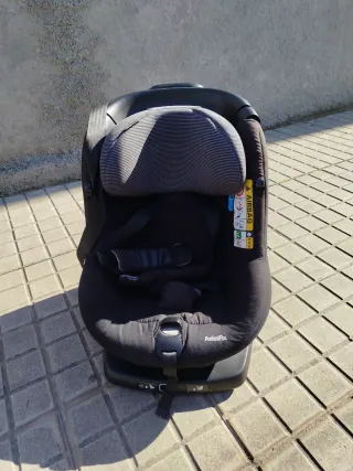 Silla giratoria coche Isofix Negra Buen estado