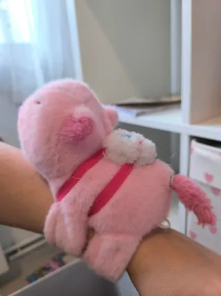 Capibara Pulsera con Cola Ventilador