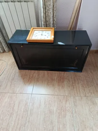 Muebles de madera negros salón