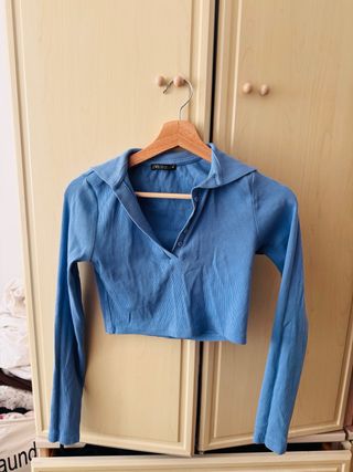 Top Zara manga larga azul talla M