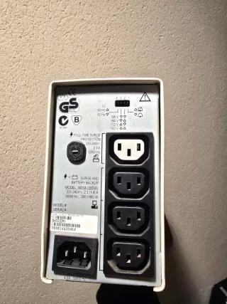 APC Back-UPS 500