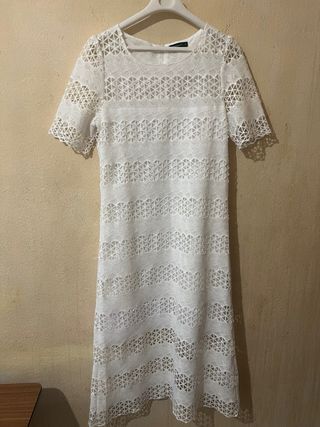 Vestido blanco encaje