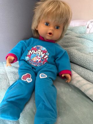 Muñeco Cicciobello habla italiano y frances