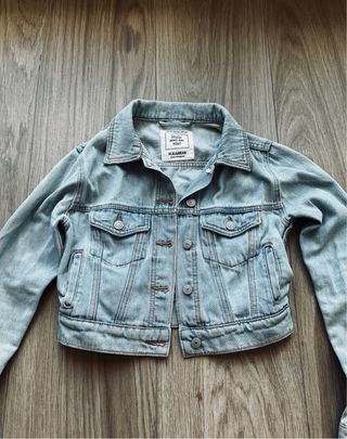 Chaqueta vaquera corta