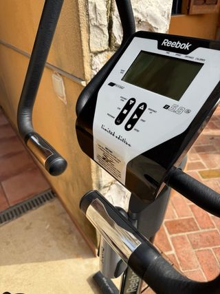 Bicicleta Estática Reebok B5.8e