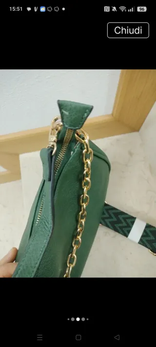 Borsetta Papilla verde con catena