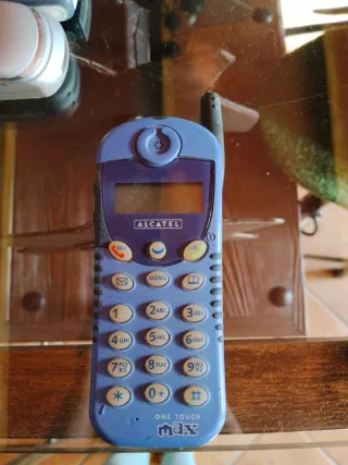 Alcatel One Touch Club y Max