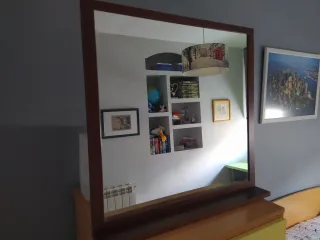 Vitrina y espejo baño madera y cristal