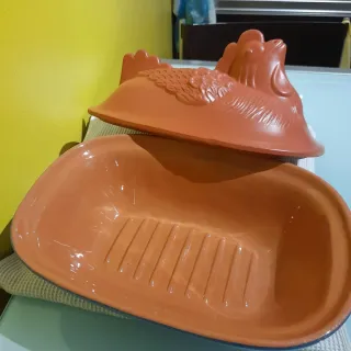 Pentola in terracotta per pollo